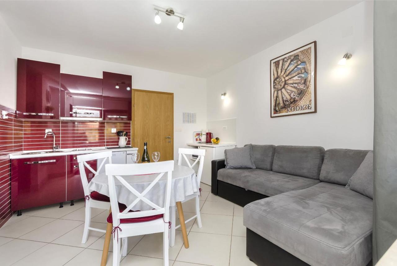 Apartment Mare Srima Zewnętrze zdjęcie